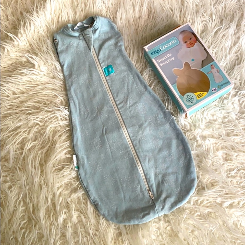 ErgoCocoon swaddle sleep bag size 0-3 mos.